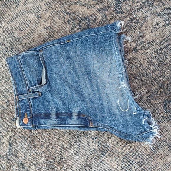 ❤️ Universal Thread highest rise shortie short denim cut off shorts - Picture 5 of 5